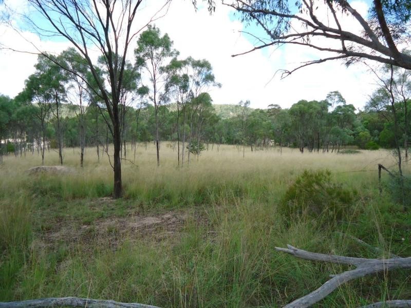 L17 Lees Mountian Road, Stanthorpe QLD 4380
