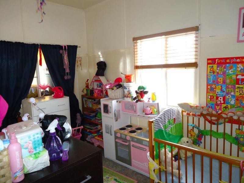 23 Stanton Street, Stanthorpe QLD 4380