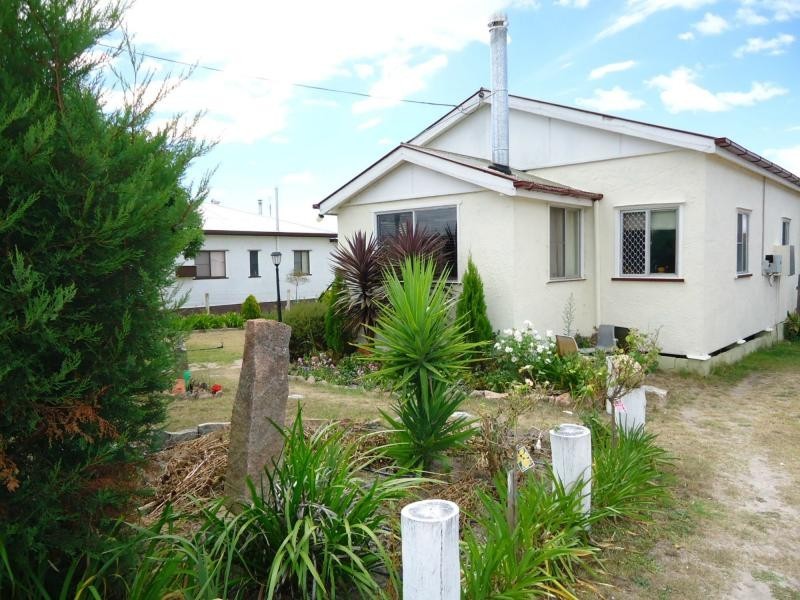 23 Stanton Street, Stanthorpe QLD 4380