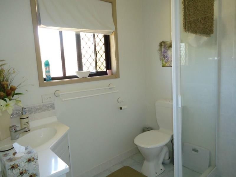 10 Barton Street, Stanthorpe QLD 4380