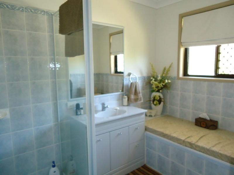 10 Barton Street, Stanthorpe QLD 4380