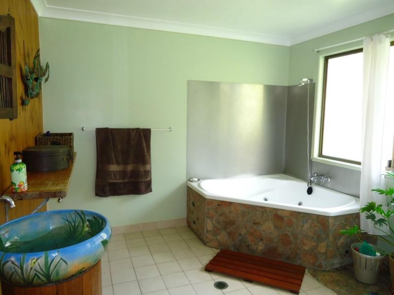 370 Mount Tully Road, Stanthorpe QLD 4380