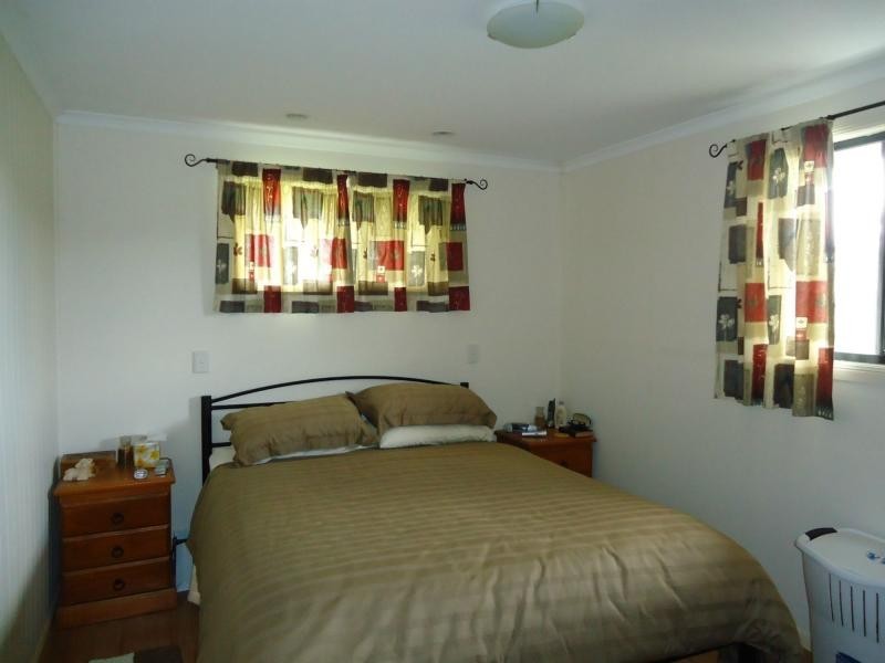 813 Rabbit Fence Road, Pozieres, Stanthorpe QLD 4380