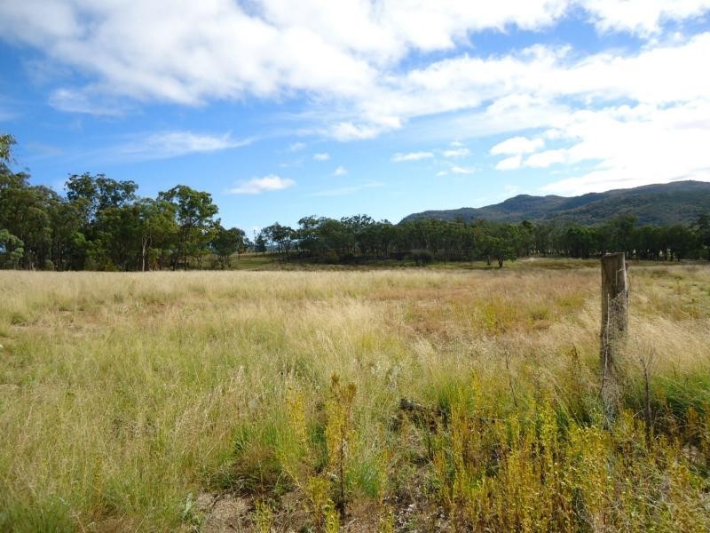 21 Lynams Road, Ballandean, Stanthorpe QLD 4380