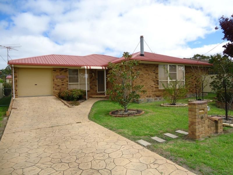 16 Recreation Crescent, Stanthorpe QLD 4380