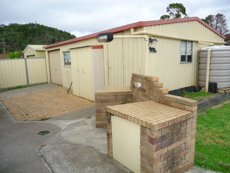 16 Recreation Crescent, Stanthorpe QLD 4380
