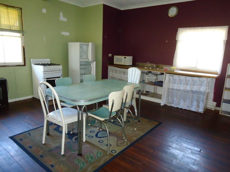 77 Amosfeild Road, Stanthorpe QLD 4380