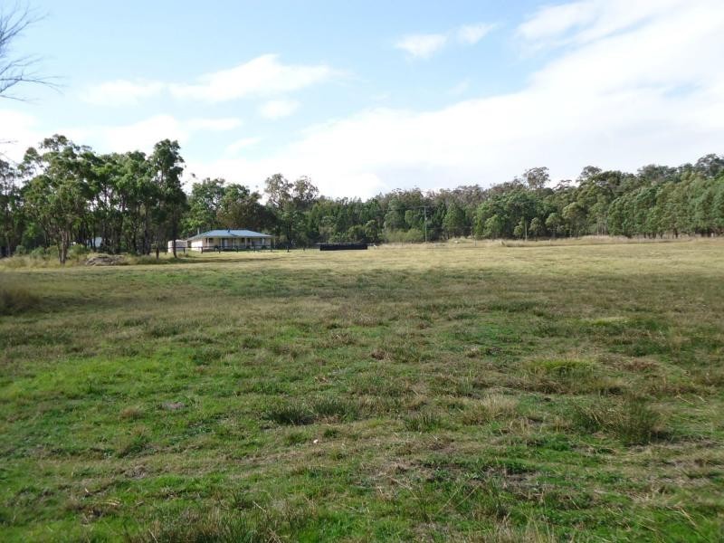 68 Clark Lane, Broadwater, Stanthorpe QLD 4380