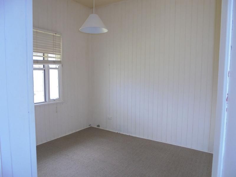 26 McGregor Terrace, Stanthorpe QLD 4380