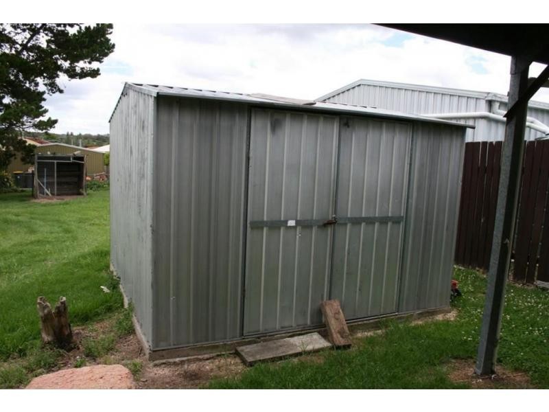 9 Ferris Street, Stanthorpe QLD 4380