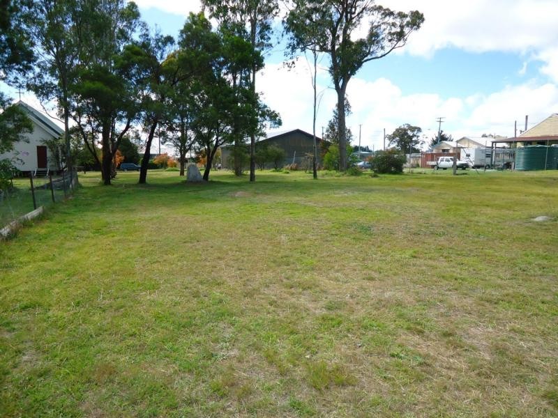 6 Haig Street, The Summit, Stanthorpe QLD 4380