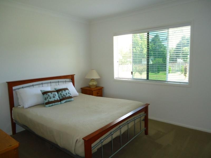 22 Pioneers Parade, Stanthorpe, Stanthorpe QLD 4380