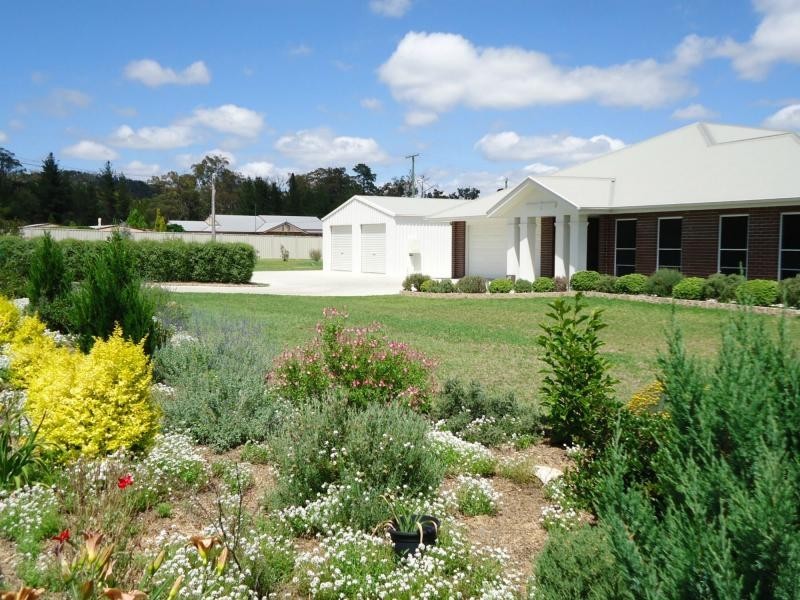 22 Pioneers Parade, Stanthorpe, Stanthorpe QLD 4380