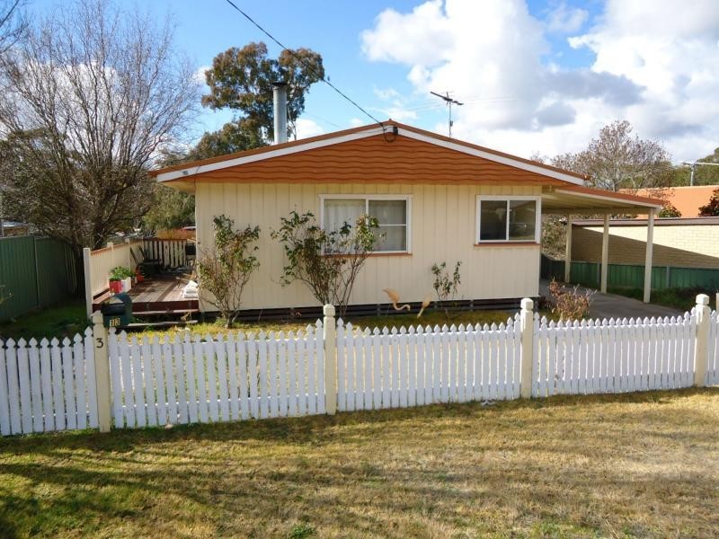 13 Belwood Street, Stanthorpe QLD 4380