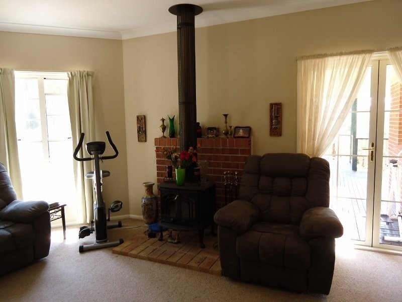 26168 New England Highway, Stanthorpe QLD 4380