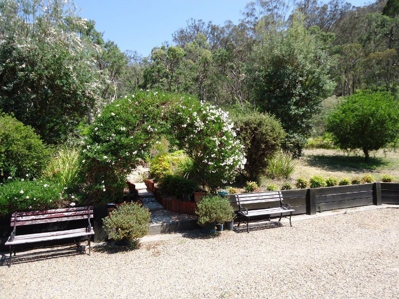 26168 New England Highway, Stanthorpe QLD 4380
