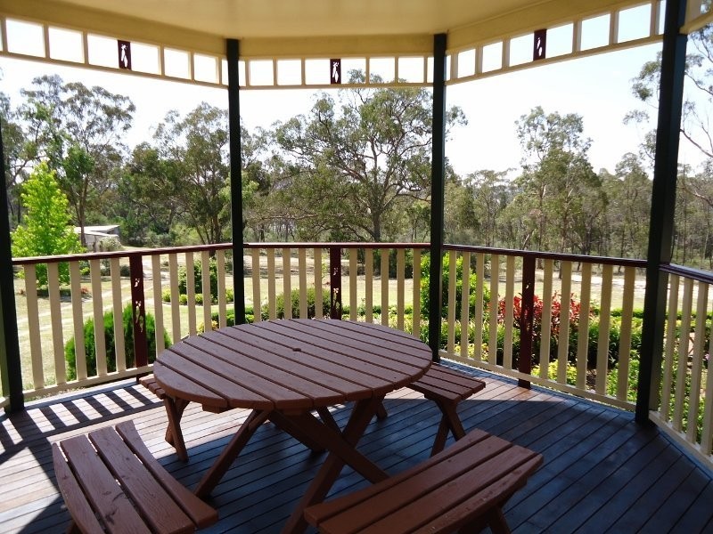 26168 New England Highway, Stanthorpe QLD 4380