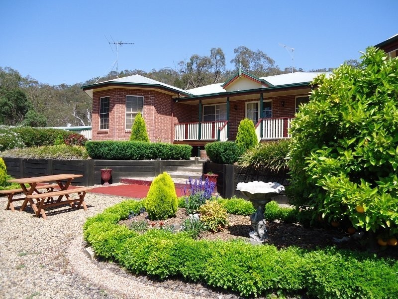26168 New England Highway, Stanthorpe QLD 4380