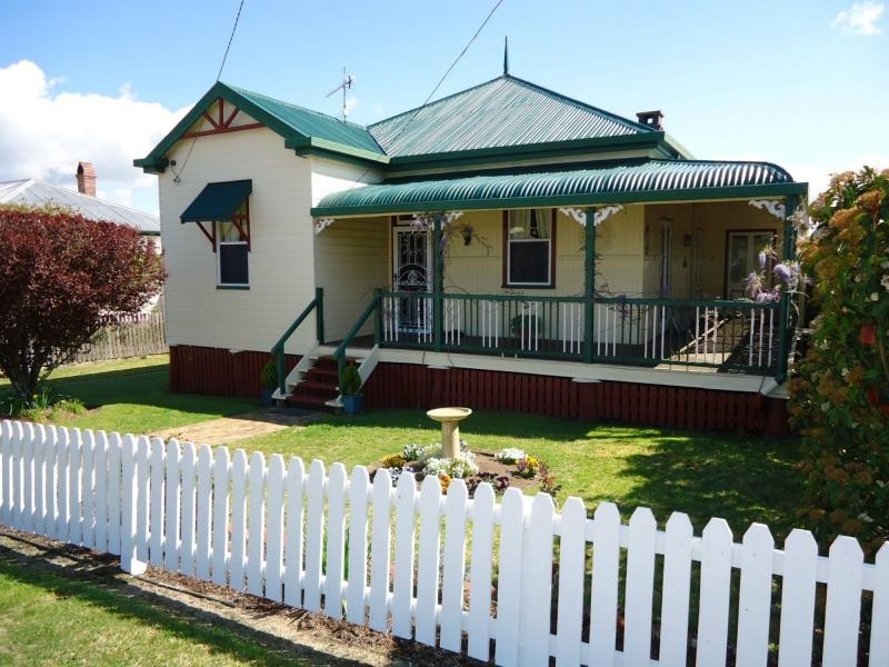 10 Connor Street, Stanthorpe QLD 4380