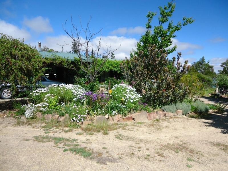 1008 Nundubbermere Road, Stanthorpe QLD 4380