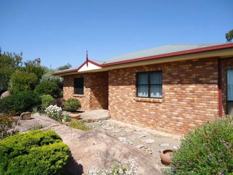 2 Garden Street, Stanthorpe QLD 4380