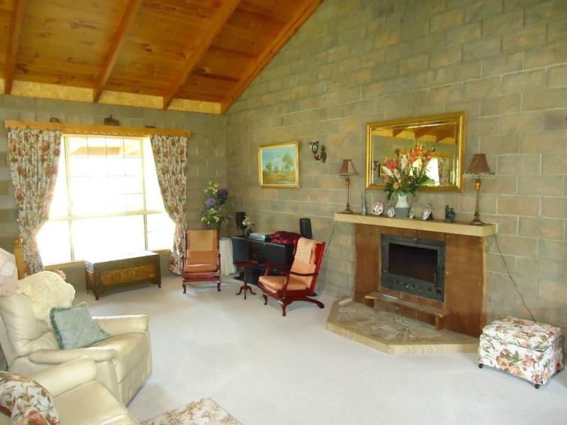 25555 New England Highway, Applethorpe, Stanthorpe QLD 4380