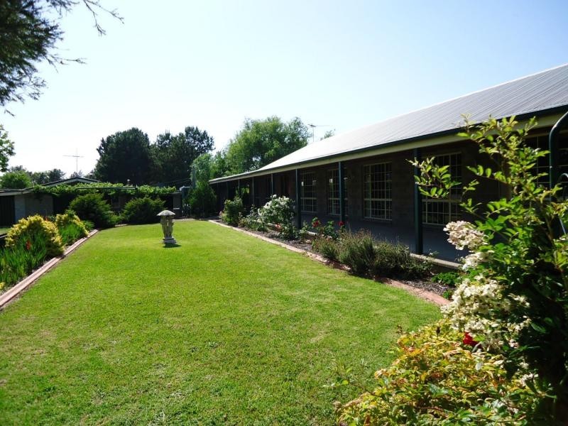 25555 New England Highway, Applethorpe, Stanthorpe QLD 4380