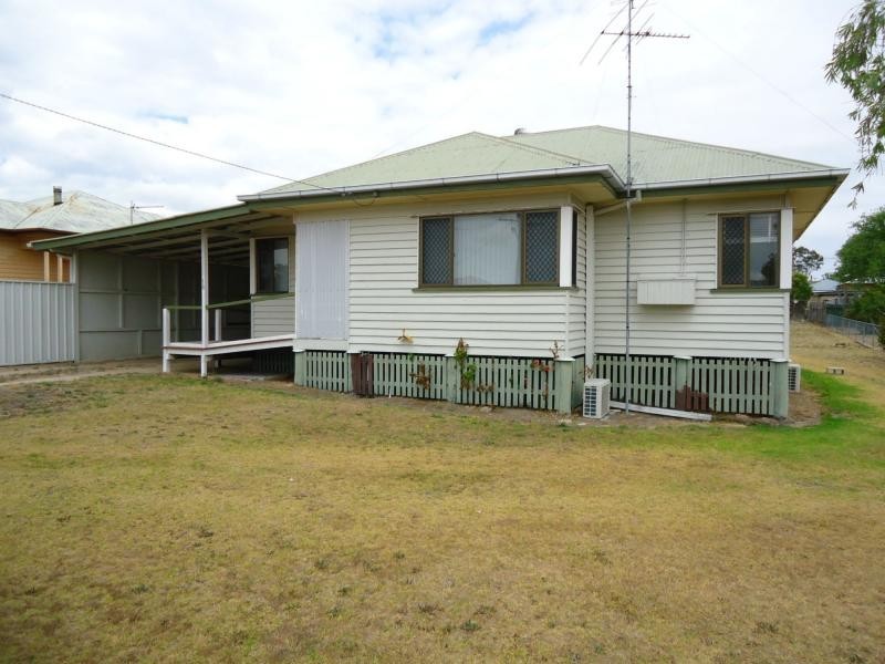 18 Ferris Street, Stanthorpe, Stanthorpe QLD 4380