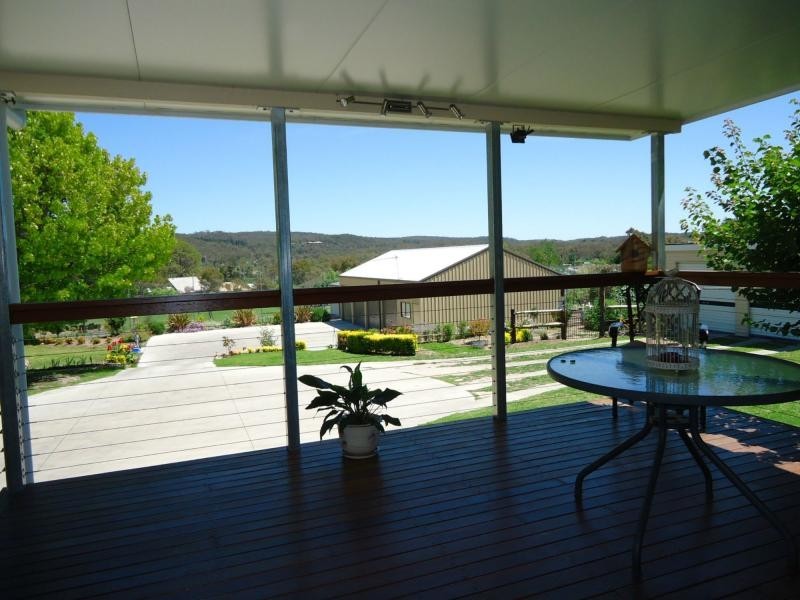 96 High Street, Stanthorpe QLD 4380