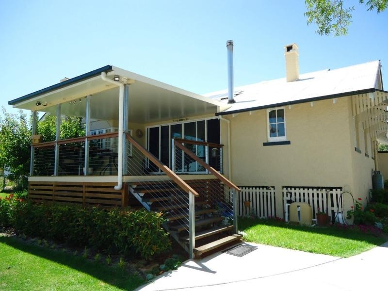96 High Street, Stanthorpe QLD 4380
