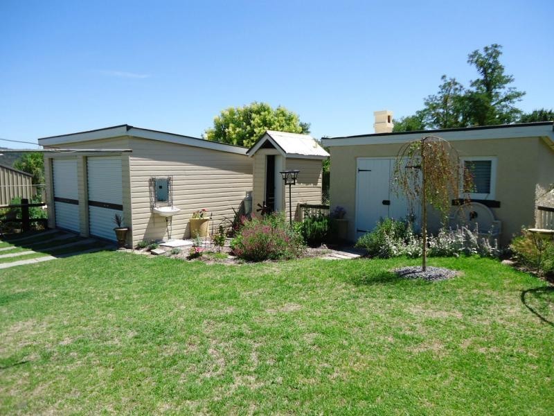 96 High Street, Stanthorpe QLD 4380