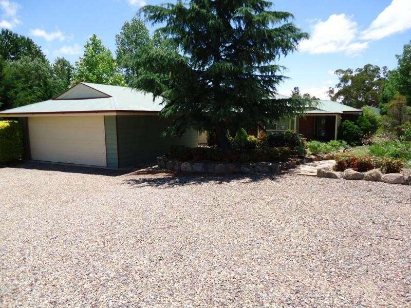 18 Pioneers Parade, Stanthorpe QLD 4380