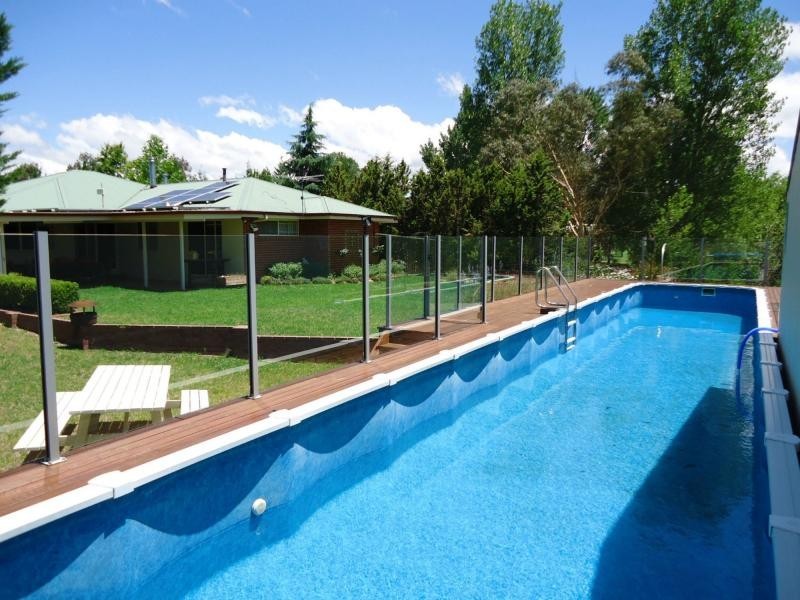 18 Pioneers Parade, Stanthorpe QLD 4380
