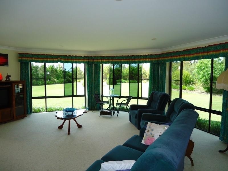 132 Pozieres School Road, Pozieres, Stanthorpe QLD 4380