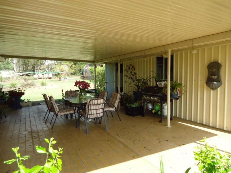 132 Pozieres School Road, Pozieres, Stanthorpe QLD 4380