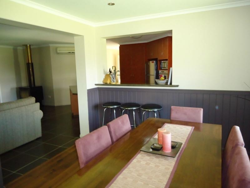 40 Melaleuca Crescent, Stanthorpe QLD 4380