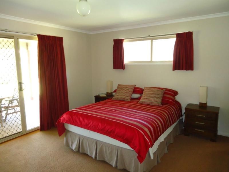 40 Melaleuca Crescent, Stanthorpe QLD 4380