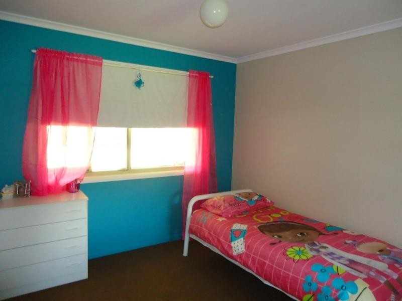 40 Melaleuca Crescent, Stanthorpe QLD 4380