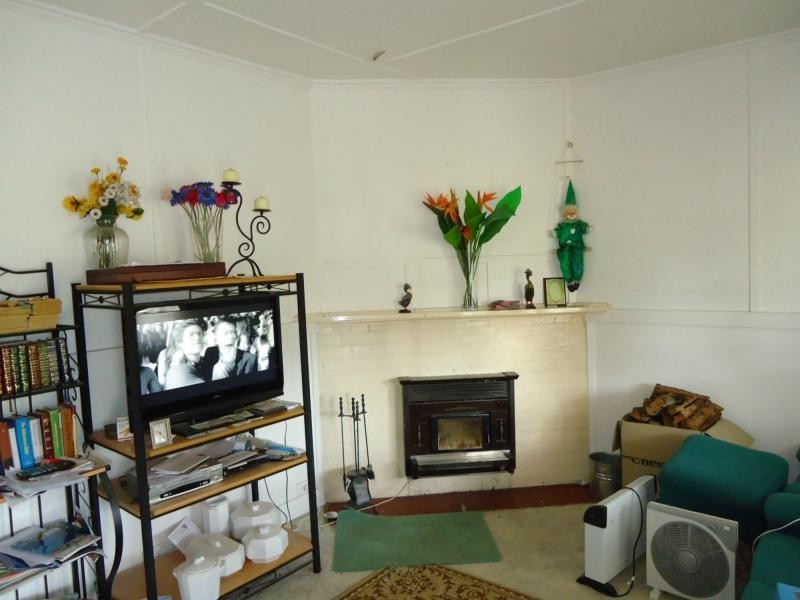 32 Border Street, Wallangarra, Stanthorpe QLD 4380