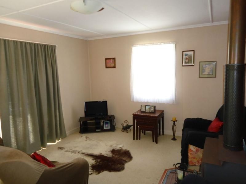 22 Clarke Street, Stanthorpe QLD 4380