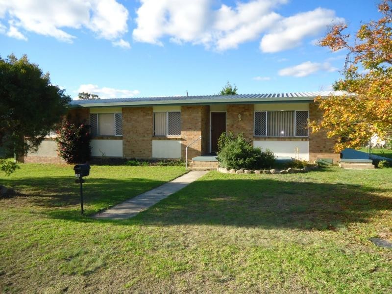 2A Harris Street, Stanthorpe QLD 4380