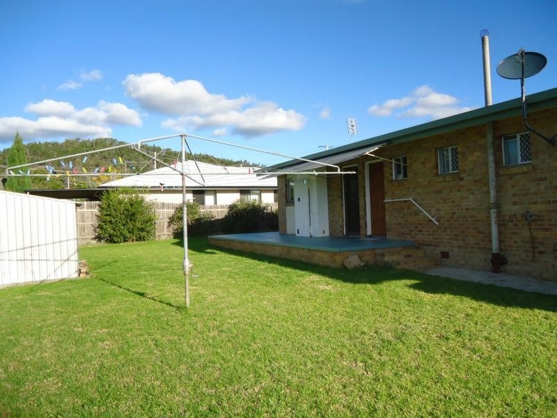 2A Harris Street, Stanthorpe QLD 4380