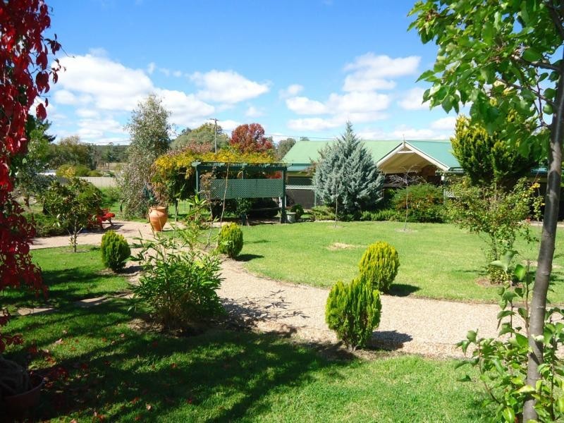 21 Fairway Crescent, Stanthorpe QLD 4380