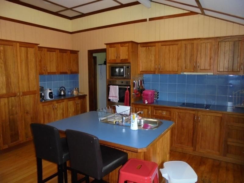 11 Lane Street, Stanthorpe QLD 4380