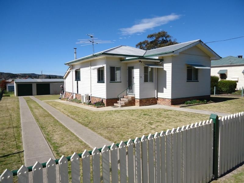 31 Symes Street, Stanthorpe QLD 4380