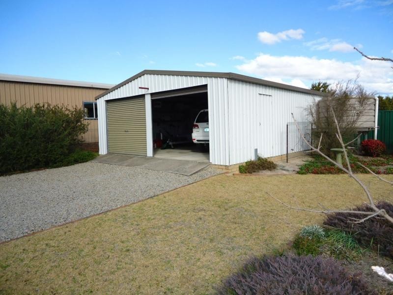 25 Rich Street, Stanthorpe QLD 4380
