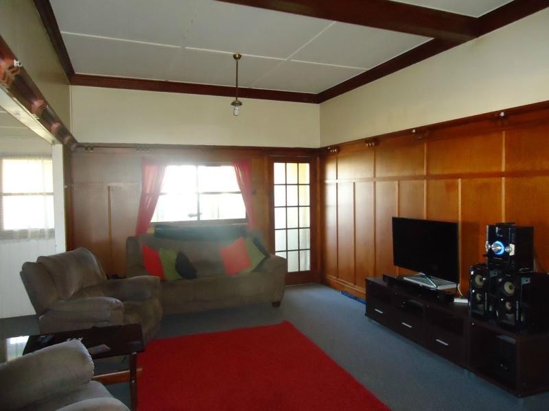 12 Bridge Street, Stanthorpe QLD 4380