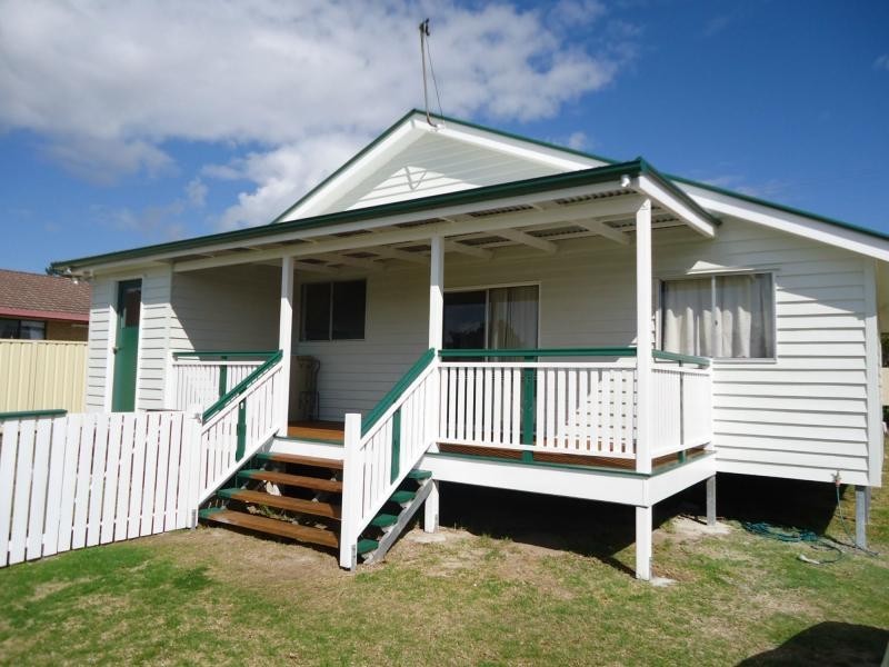 37 Symes Street, Stanthorpe QLD 4380