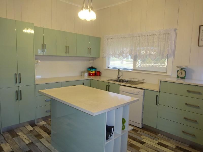 25 Smith Street, Stanthorpe QLD 4380