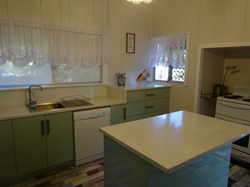 25 Smith Street, Stanthorpe QLD 4380